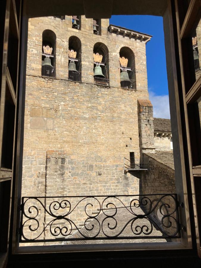 El Balcón de la Catedral Apartamento Jaca Exterior foto