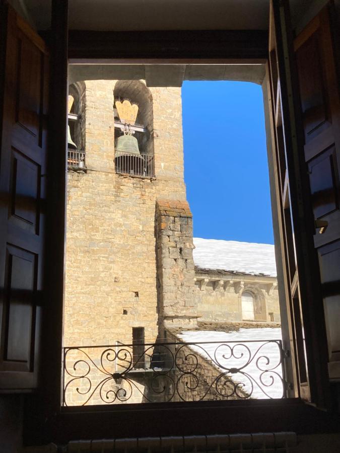 El Balcón de la Catedral Apartamento Jaca Exterior foto